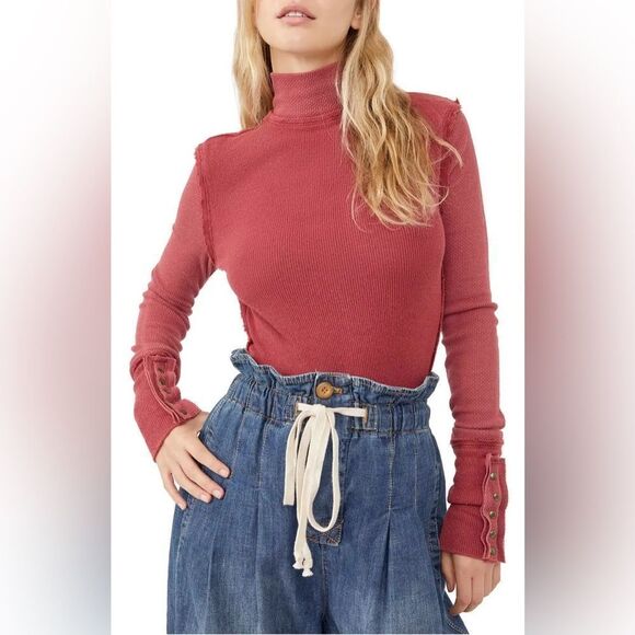 Free People Freya Long Sleeve Top In Off Beat - Picture 5 of 6